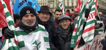 Edili, in migliaia a Torino dal nord Italia per chiedere il #contrattosubito nel giorno dello sciopero del settore