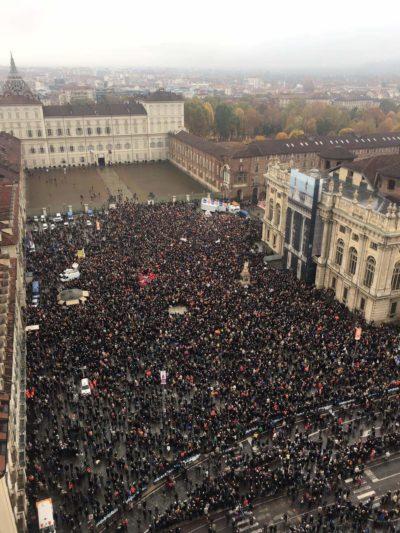 Tav: trentamila in piazza a Torino per dire sì all’opera. Furlan: “Appendino si confronti con le parti sociali”