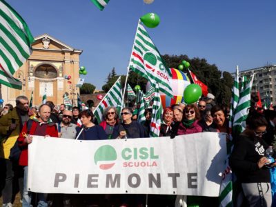 Scuola: il 12 marzo giornata di mobilitazione in tutta Italia. A Torino presidio ore 15.30 davanti sede Ufficio Scolastico Regionale